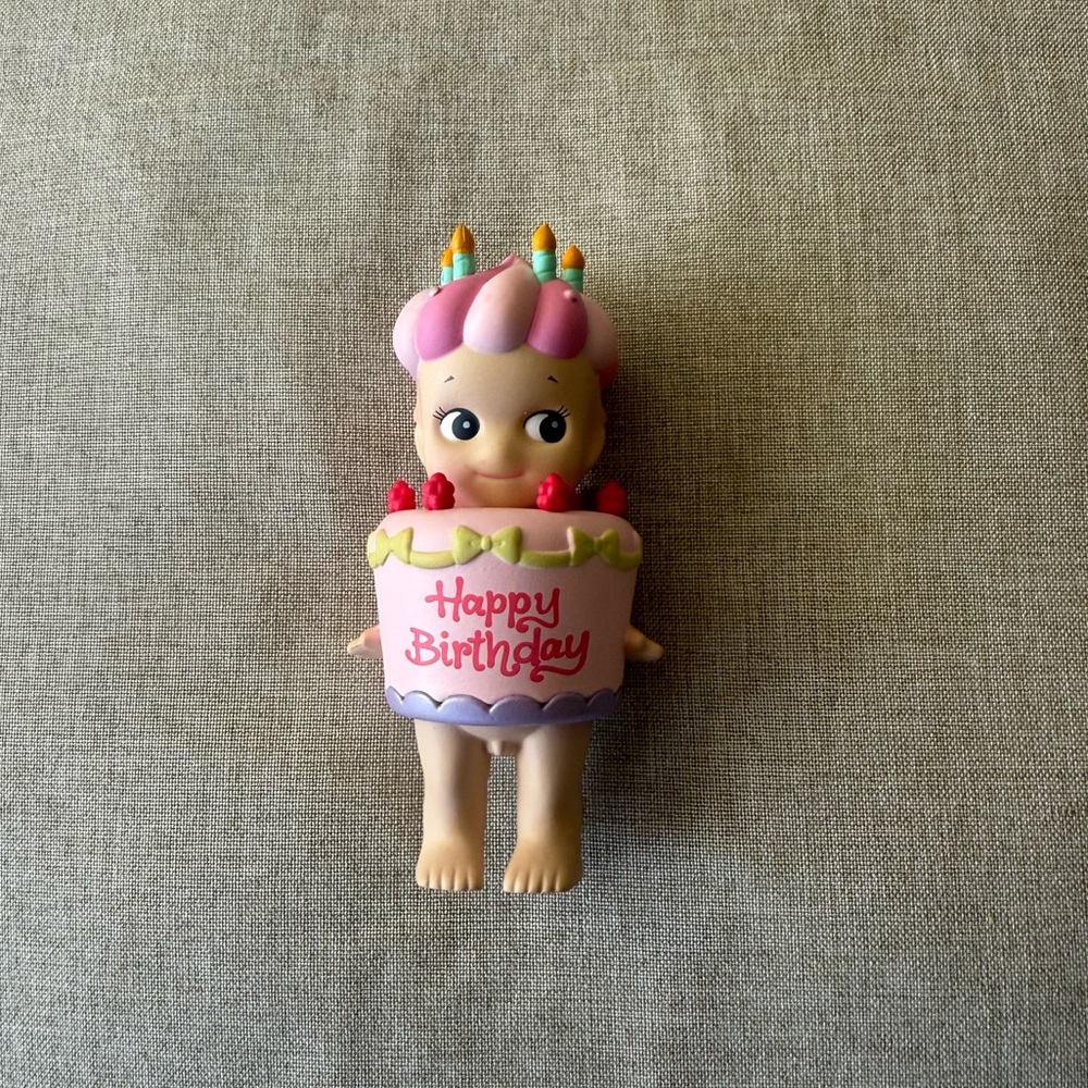 Sonny Angel Birthday Gift Series - Pink